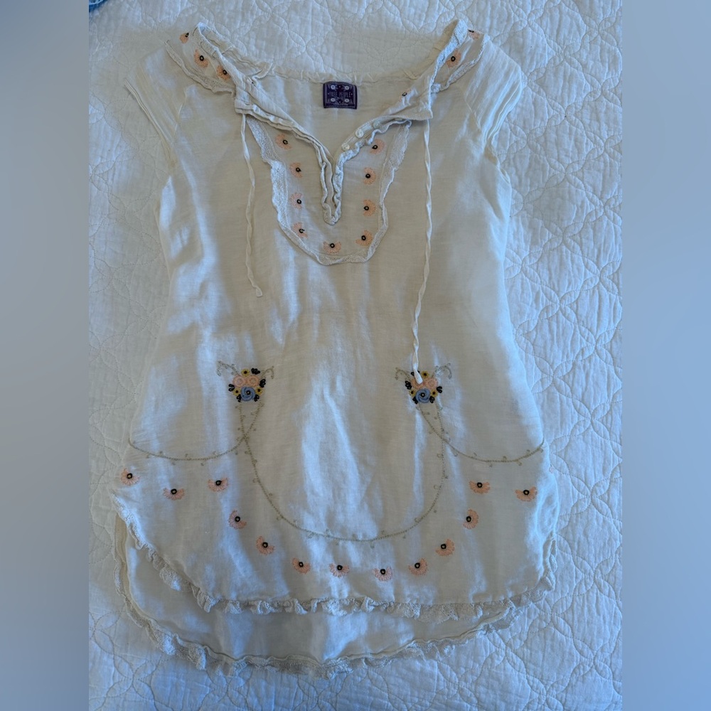white and floral free people top in size extra small